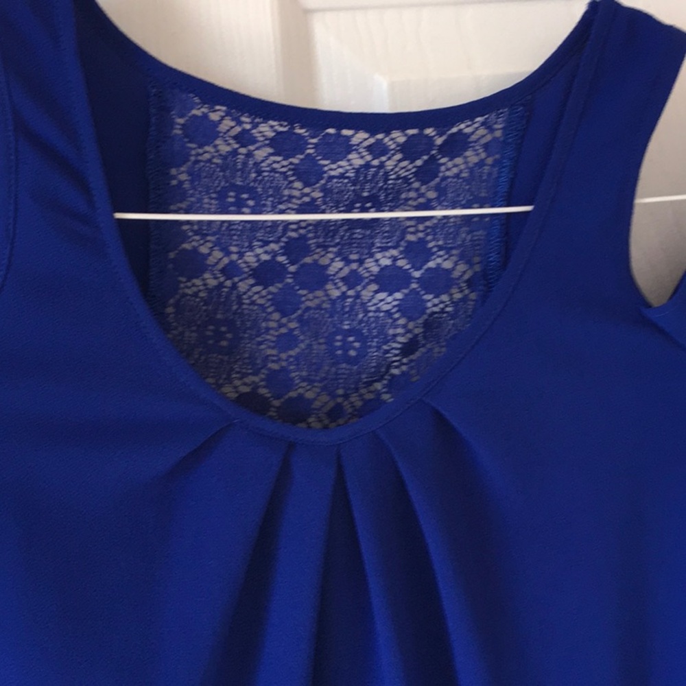 Dress - Picture 3 of 6